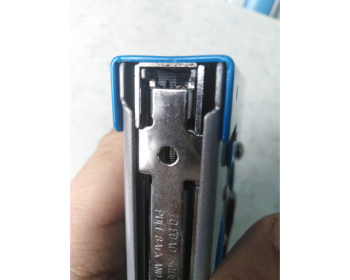 Металлический степлер БАРС регулировка удара, двухкомпонентная рукоятка 40003