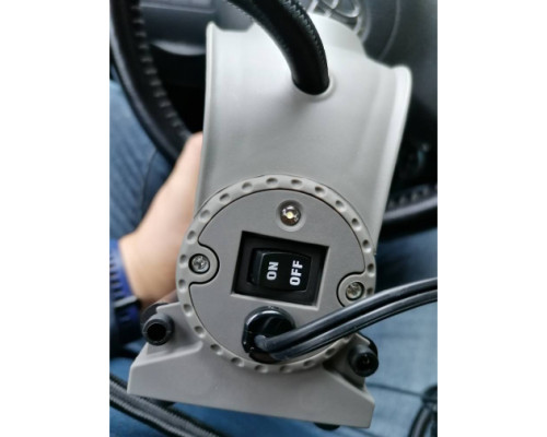 Автомобильный портативный компрессор BERKUT R14