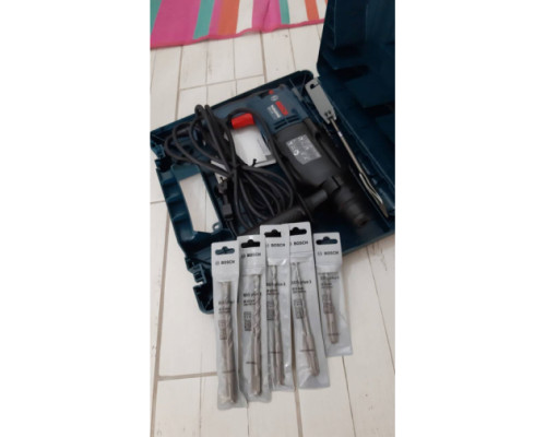 Перфоратор Bosch GBH 240 Professional 0.611.272.100 Перфоратор Bosch GBH 240 Professional 0.611.272.100