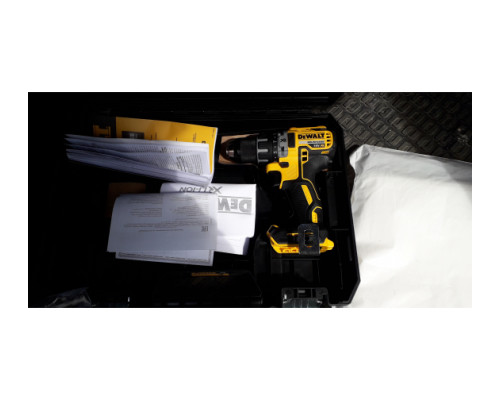 Бесщеточная дрель-шуруповерт DEWALT DCD791P2