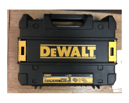Бесщеточная ударная дрель-шуруповерт DEWALT DCD796D2 Бесщеточная ударная дрель-шуруповерт DEWALT DCD796D2