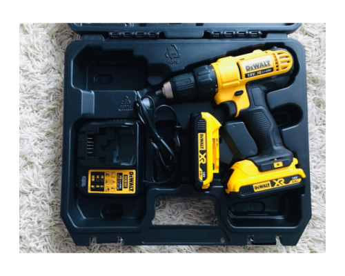 Дрель-шуруповерт DEWALT 2.0 Ач DCD771D2