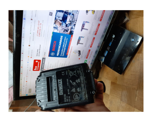 Дрель-шуруповерт DEWALT 2.0 Ач DCD771D2