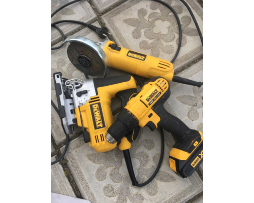 Дрель-шуруповерт DEWALT 2.0 Ач DCD771D2