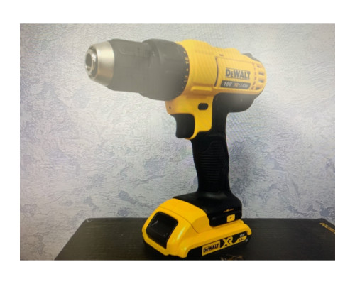 Дрель-шуруповерт DEWALT 2.0 Ач DCD771D2