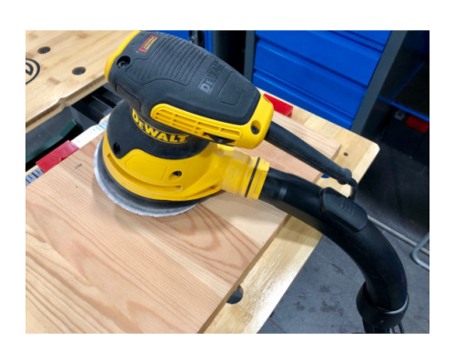 Эксцентриковая шлифмашина DEWALT DWE6423 Эксцентриковая шлифмашина DEWALT DWE6423