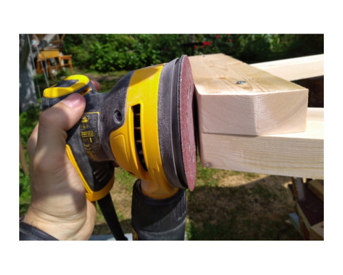 Эксцентриковая шлифмашина DEWALT DWE6423 Эксцентриковая шлифмашина DEWALT DWE6423