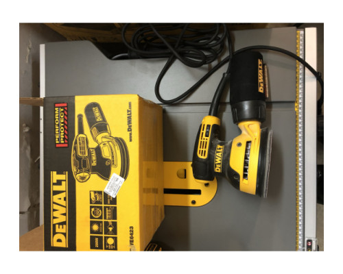 Эксцентриковая шлифмашина DEWALT DWE6423 Эксцентриковая шлифмашина DEWALT DWE6423