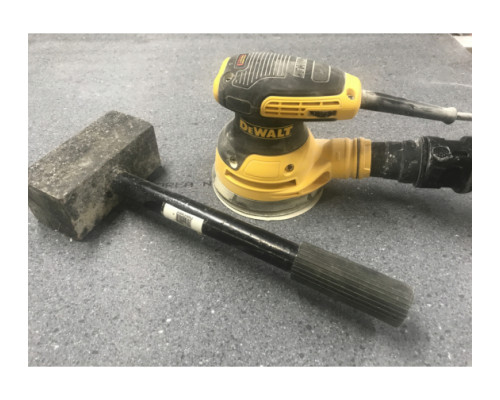 Эксцентриковая шлифмашина DEWALT DWE6423