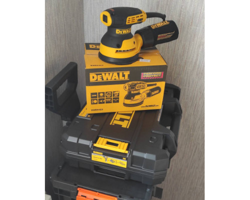 Эксцентриковая шлифмашина DEWALT DWE6423 Эксцентриковая шлифмашина DEWALT DWE6423