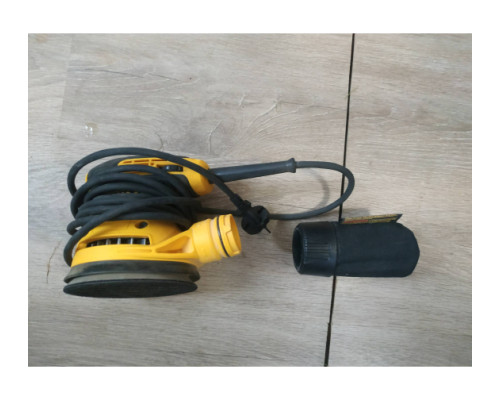 Эксцентриковая шлифмашина DEWALT DWE6423 Эксцентриковая шлифмашина DEWALT DWE6423