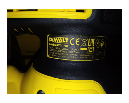 Эксцентриковая шлифмашина DEWALT DWE6423