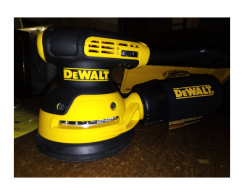 Эксцентриковая шлифмашина DEWALT DWE6423