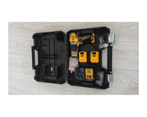 Компактная дрель-шуруповерт DEWALT 12 В XR DCD701D2-QW