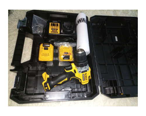 Компактная дрель-шуруповерт DEWALT 12 В XR DCD701D2-QW