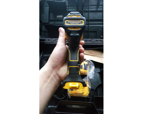 Компактная дрель-шуруповерт DEWALT 12 В XR DCD701D2-QW