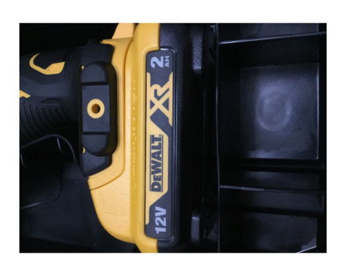 Компактная дрель-шуруповерт DEWALT 12 В XR DCD701D2-QW