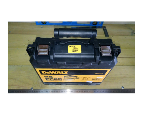 Лобзик DEWALT DW 331 K Лобзик DEWALT DW 331 K