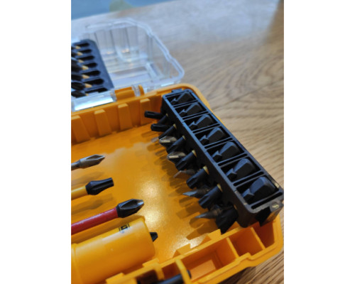 Набор бит и насадок FLEXTORQ 32 шт DEWALT DT70747T-QZ