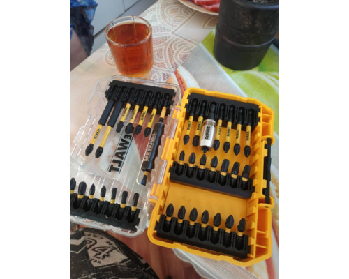 Набор бит и насадок FLEXTORQ 37 предметов DEWALT DT70731T-QZ