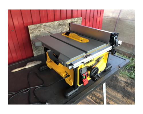 Настольная пила 1850 Вт, 5800 об/мин, диск 210x30 мм DEWALT DWE7485-QS