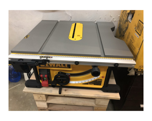 Настольная пила DEWALT DWE7492 Настольная пила DEWALT DWE7492