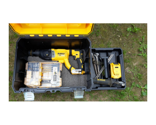 Перфоратор DEWALT 18.0 В XR DCH263N-XJ