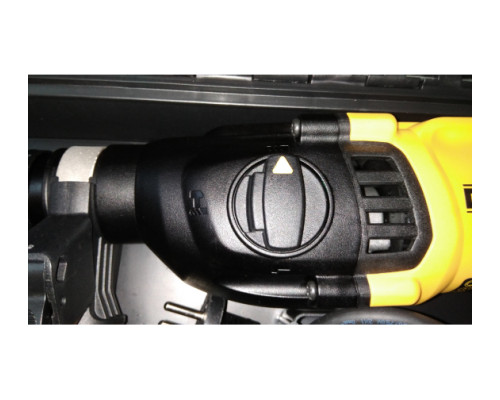 Перфоратор DEWALT D 25133 K Перфоратор DEWALT D 25133 K