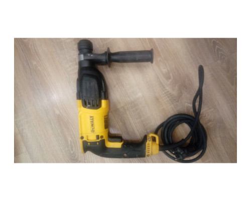 Перфоратор DEWALT D 25133 K Перфоратор DEWALT D 25133 K