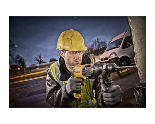 Перфоратор DEWALT D 25133 K Перфоратор DEWALT D 25133 K