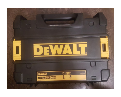 Перфоратор DEWALT D 25143 K Перфоратор DEWALT D 25143 K