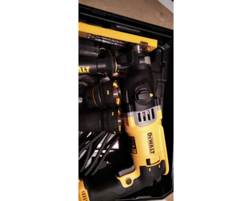 Перфоратор DEWALT D 25144 K