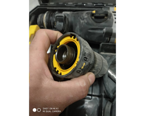 Перфоратор DEWALT D 25144 K