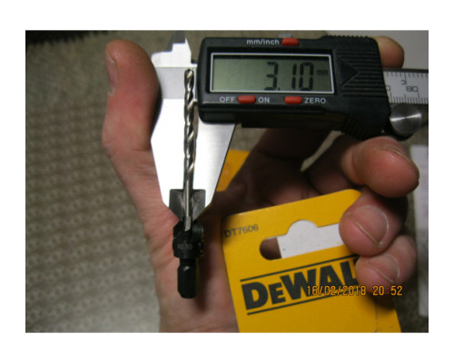 Сверло пилотное 3,17 мм с зенкером для шурупов 5 мм, размер №10 DEWALT DT 7606