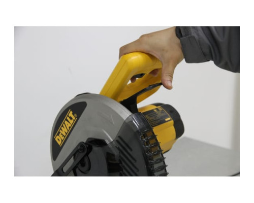 Торцовочная пила DEWALT DW714 Торцовочная пила DEWALT DW714
