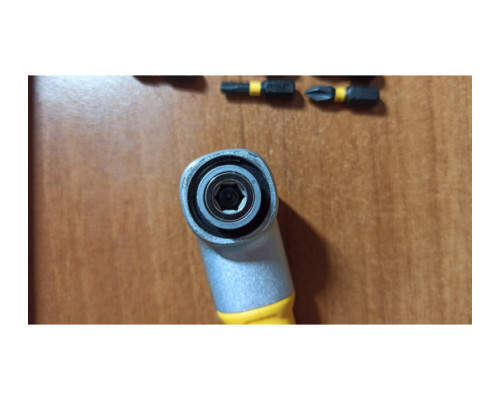 Угловая насадка ударная IMPACT + биты (9 шт.) DEWALT DT71517T