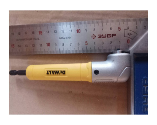 Угловая насадка ударная IMPACT + биты (9 шт.) DEWALT DT71517T