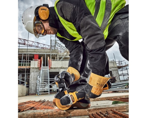 Угловая шлифмашина DEWALT 18В XR DCG405N