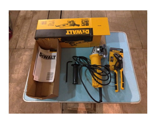 Угловая шлифмашина DEWALT DWE 4151 Угловая шлифмашина DEWALT DWE 4151