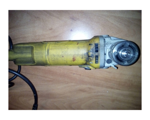 Угловая шлифмашина DEWALT DWE 4151 Угловая шлифмашина DEWALT DWE 4151