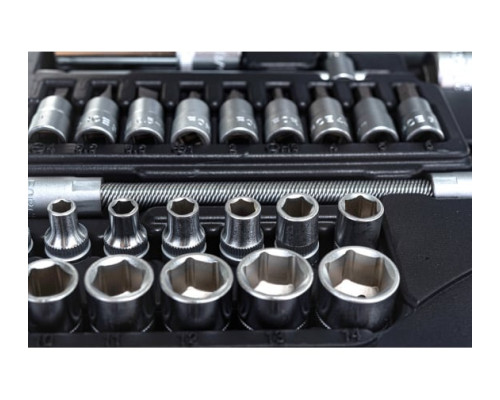 Набор инструментов FORCE 82 предмета 6 гранные 1/4, 1/2 4821R-5