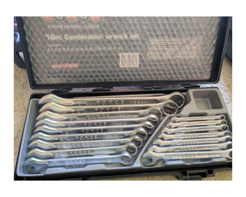 Набор комбинированных ключей FORCE 16 предметов 6-24 мм в кейсе 5161
