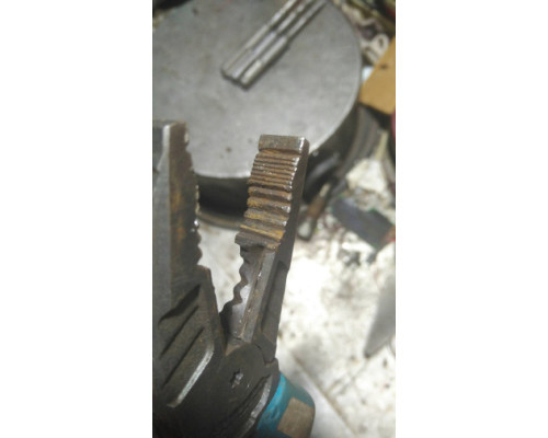 Комбинированные плоскогубцы GROSS 205 мм 16975