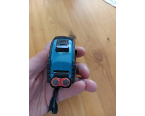 Рулетка Magnetisch, 3м х 16мм обрезиненный корпус GROSS 32570 Рулетка Magnetisch, 3м х 16мм обрезиненный корпус GROSS 32570