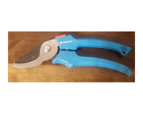 Секатор Gardena Classic 08754-30.000.00 Секатор Gardena Classic 08754-30.000.00