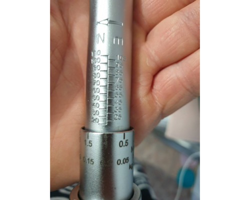 Динамометрический ключ Jonnesway T04080 3/8" 20-110 НМ 47306