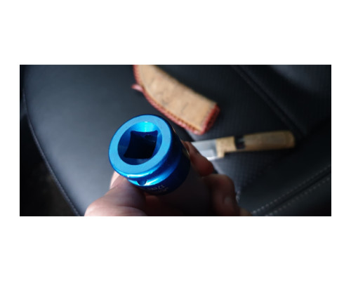 Головка торцевая ударная (1/2"DR; 17 мм) для л/с дисков Jonnesway S03AD4317