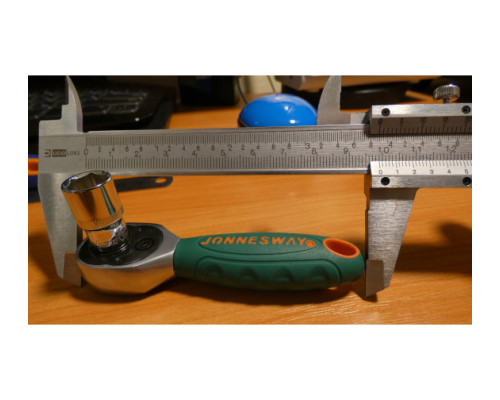 Рукоятка трещоточная укороченная 1/4д.DR, 36 зубцов, 100 мм Jonnesway R2902B