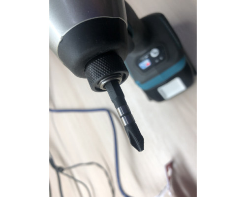 Биты Impact Pro Philips тип хвостовика E 1/4" PH2 50 мм на карточке 2 шт. Kraftool 26191-2-50-S2 Биты Impact Pro Philips тип хвостовика E 1/4" PH2 50 мм на карточке 2 шт. Kraftool 26191-2-50-S2