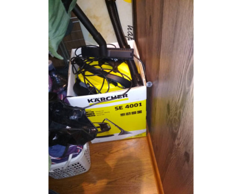 Моющий пылесос Karcher SE 4001 Моющий пылесос Karcher SE 4001